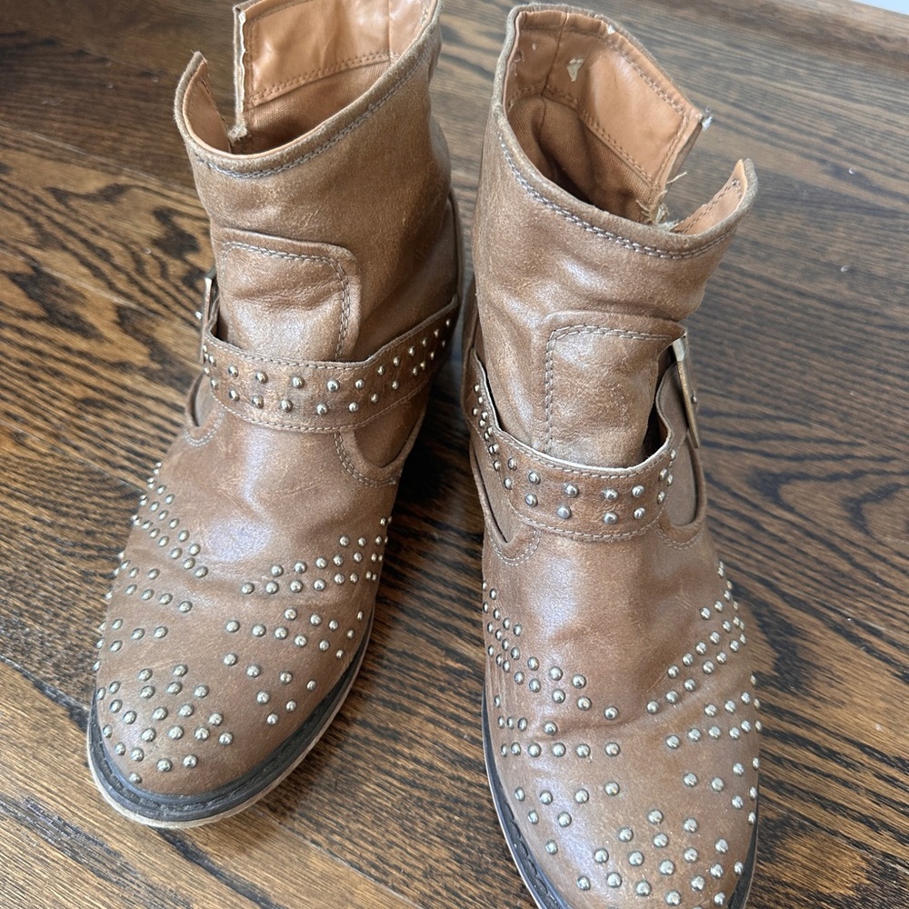 Forever 21 Studded Tan Ankle Booties